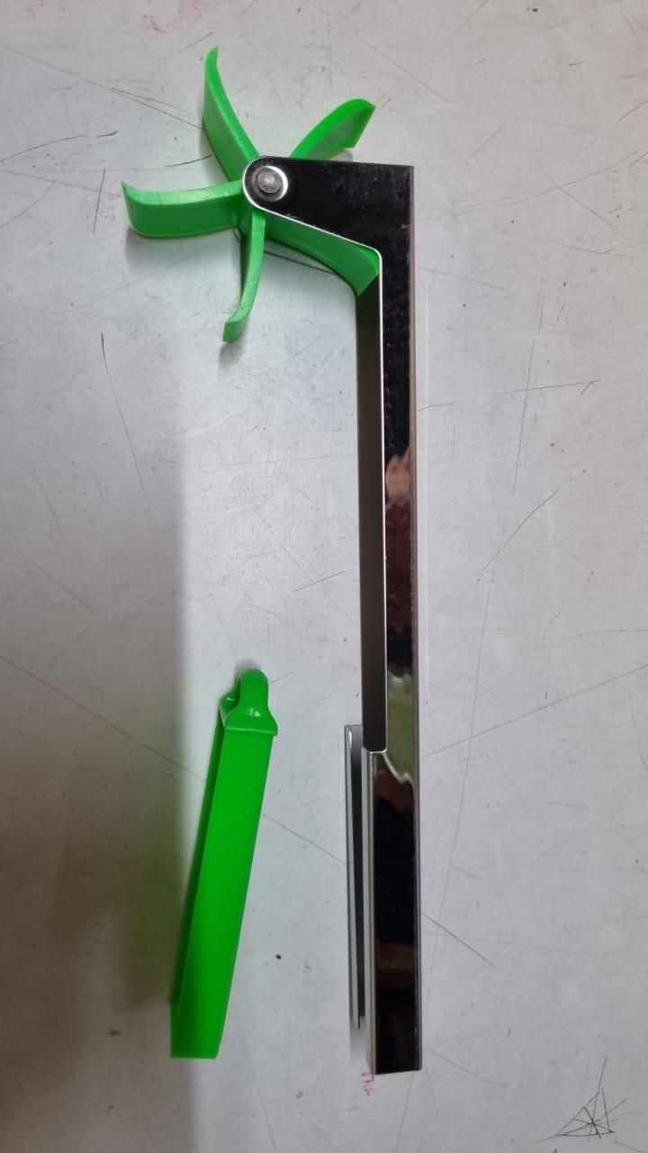 SliceMate™ Stainless Steel Watermelon Slicer